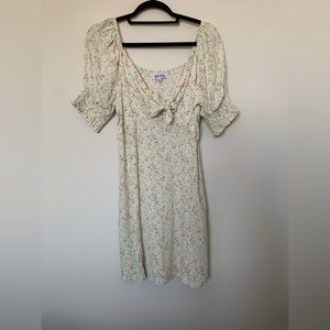 Mimi Chica Floral Puffy Sleeved Sundress Size Medium With Pockets
